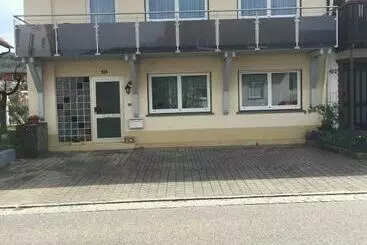 Turistihuoneistot Haus Rehm