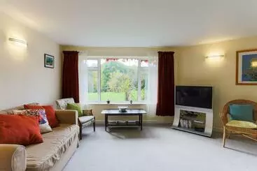 ツーリストアパートメント Truro Apartment In A Stunning Quiet Location