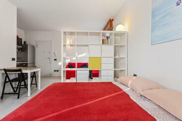 شقق خاصة سياحية Cittadella Modern Studio   Pet Friendly!