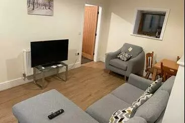 ツーリストアパートメント Salcombe Holiday Cottage