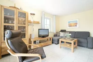 ツーリストアパートメント Strandallee 92b, Wohnung 18