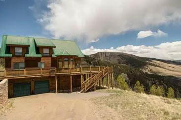 Turistihuoneistot Above The Clouds