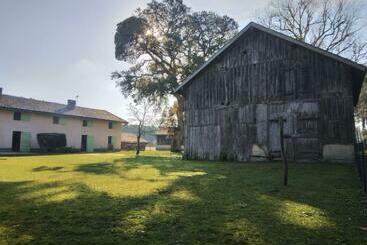 شقق خاصة سياحية Le Petit Frouas Centre