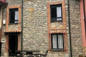 דירות לתיירים Apartamentosarturo Casarural Pancarale Llanes