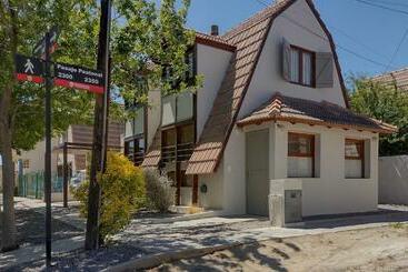 ツーリストアパートメント El Poblado. Cabaña Estepa