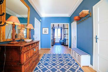 דירות לתיירים Magnifique Appartement Sur La Plage Près Du Centre   Palais De La Plage