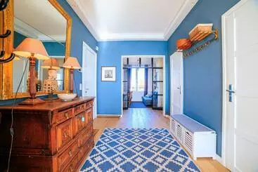 آپارتمان‌های توریست‌ها Magnifique Appartement Sur La Plage Près Du Centre   Palais De La Plage