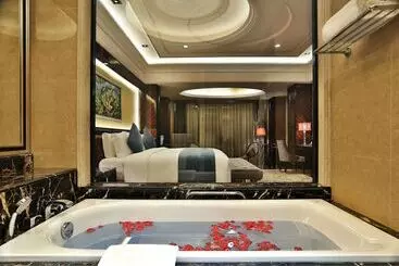 Отель Howard Johnson Agile Plaza Chengdu