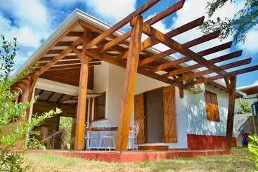 Turistihuoneistot Kalypso   Les Villas Kikko