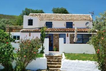 דירות לתיירים Casa 99