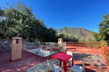 ツーリストアパートメント Atlas Mountains Bohemian Retreat