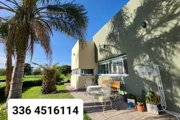 ツーリストアパートメント Casa En Club De Campo. Parque Y Pileta