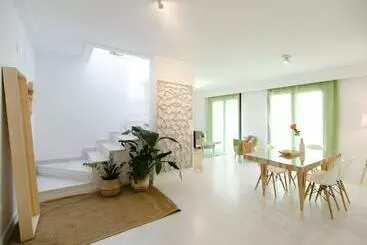آپارتمان‌های توریست‌ها Apartamento De Diseño Con Jacuzzi Privado