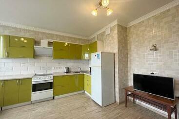 Apartamenty turystyczne 2 Room Luxury Apartment In The Center