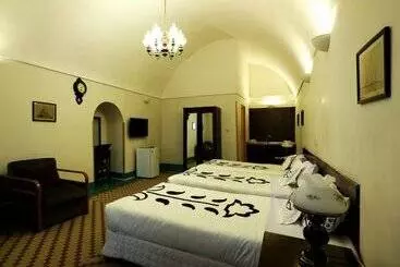 Dad Hotel Yazd