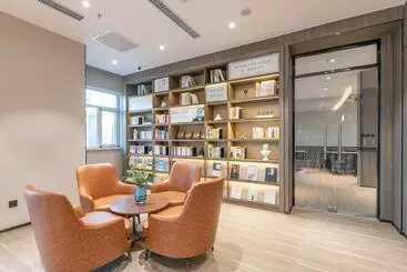 Hotel Hanting  Tianjin Yibindao Metro Station