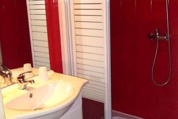 ホテル Hôtel Les Colombes