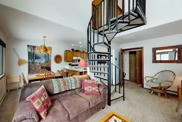 Hotel Meadows Condo Unit #16