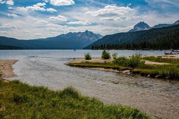 Hotel Dollar Meadows 1383