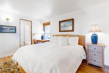 Otel Seventh Mountain Ii