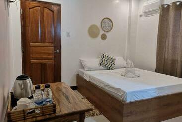 Bed and Breakfast Islanders Inn Coron