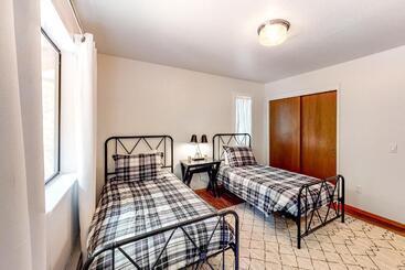 酒店 Wine & Woods Retreat