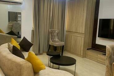 هاستل Yp George