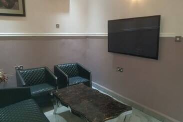 هتل Haven Suites Ikenegbu