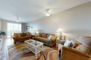 هتل Navy Cove Harbor 1306