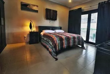 ベッドアンドブレックファースト Wave House Gerupuk South Lombok