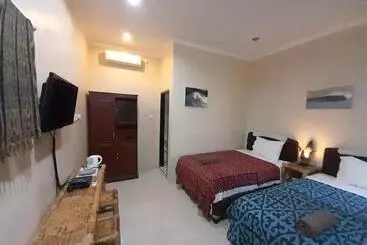 ベッドアンドブレックファースト Wave House Gerupuk South Lombok