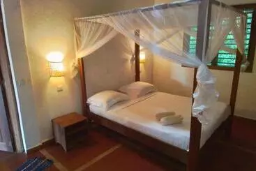 پانسیون Villa Colibri