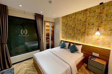 Отель River View