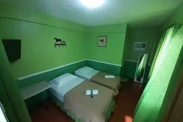 ペンション Santimart Backpackers Coron