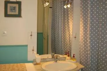 Pensão Chambre Double Chez L Habitant
