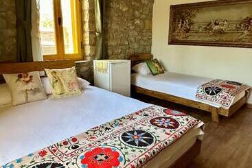 پانسیون Ilios Guest House