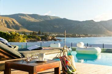 Harbour House Hotel   Adventure Pads