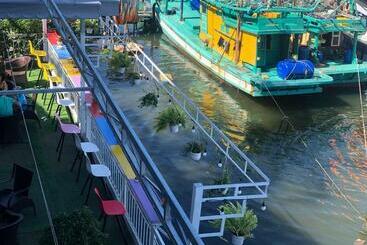 호텔 Ven Song Homestay