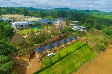 استراحتگاه Riverside Woods Ssezibwa
