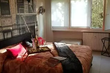 Aamiaismajoitus (B&B) Nyx Lilura Foresteria Lombarda