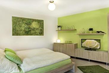 Apartamentos turísticos [r2b] Serviced Apartment