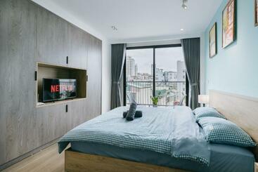 Aparthotel Luck Apart 8   Hanoi Westlake Balcony Studio