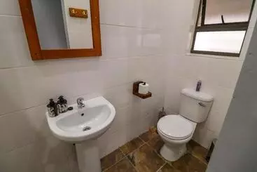 ペンション The Honeycomb 2