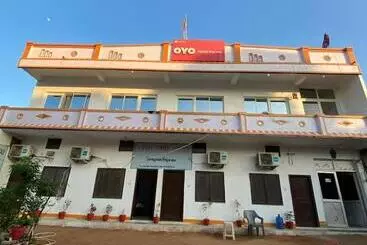 Karma Hostel