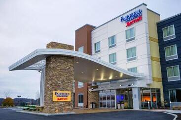 هتل Fairfield Inn And Suites Canton South
