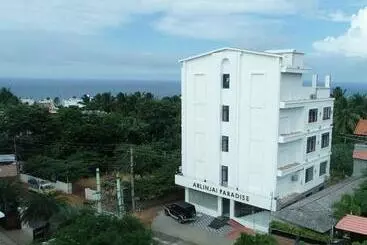 Hotelli Arlinjai Paradise