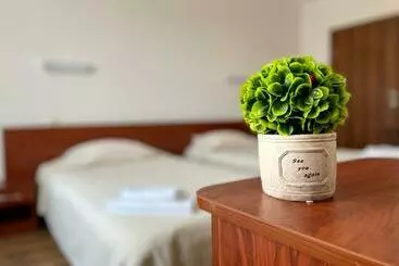 Hotel хотел лагуна