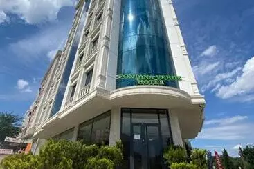 Hotelli Fontana Verde