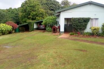 ペンション Heavenly Heritage House