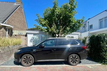 پانسیون Royal Green